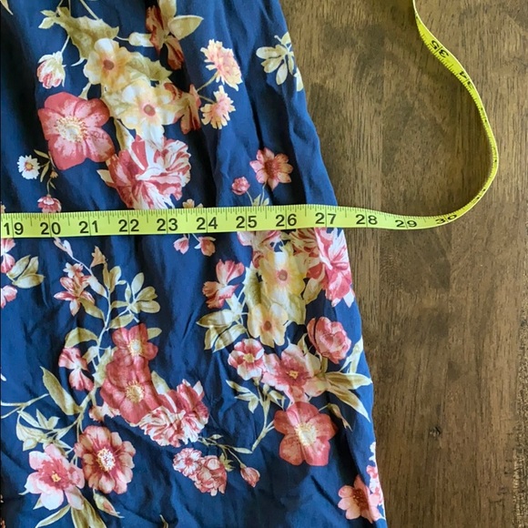 4/$20! Forever 21 Blue Pink Floral A Line Skirt - Picture 4 of 9